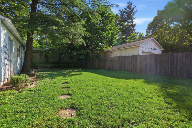 Listing Image 49