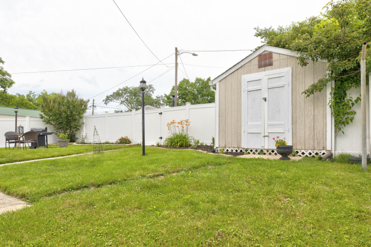Listing Image 40