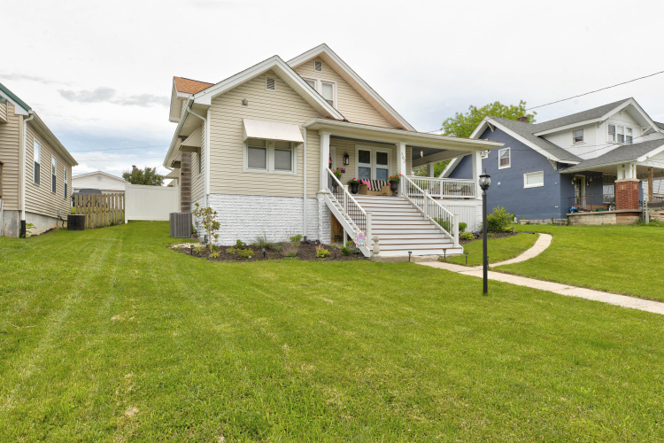 Listing Image 5