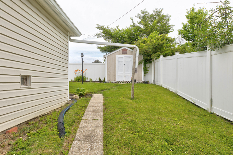 Listing Image 41