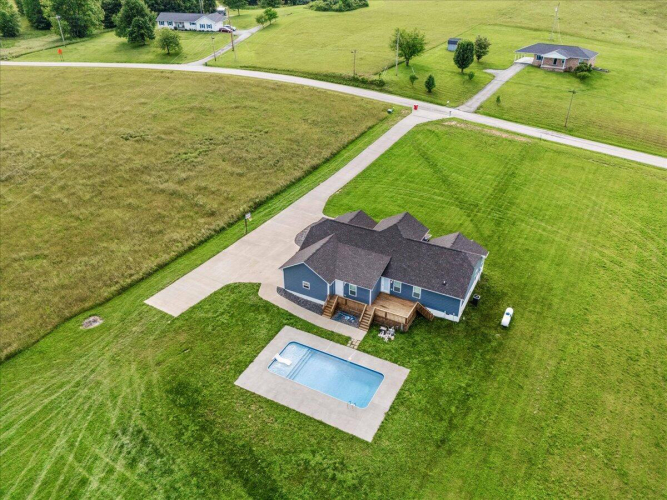 Listing Image 48