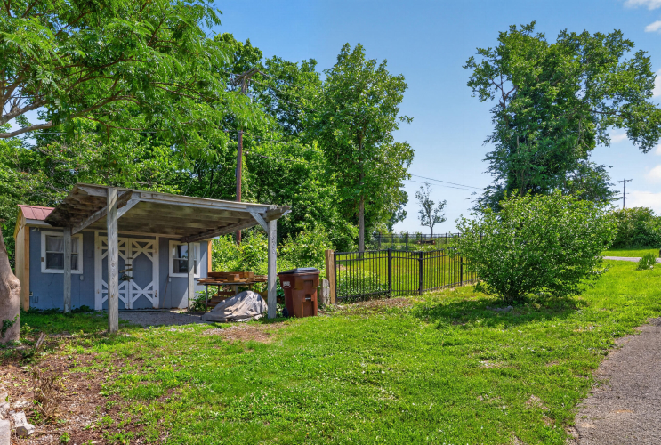 Listing Image 26