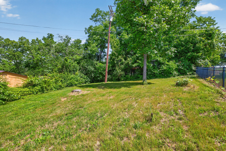 Listing Image 28