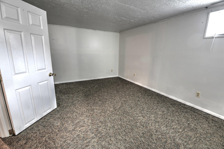 Listing Image 52