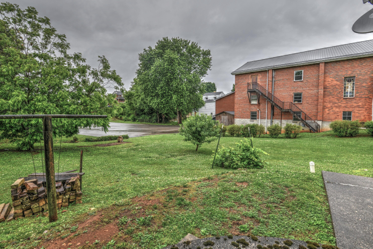 Listing Image 56