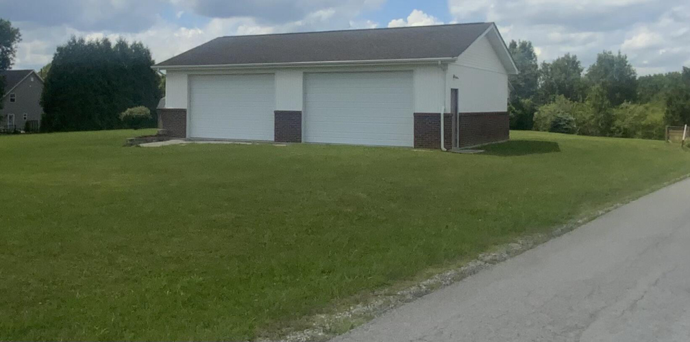 Listing Image 16