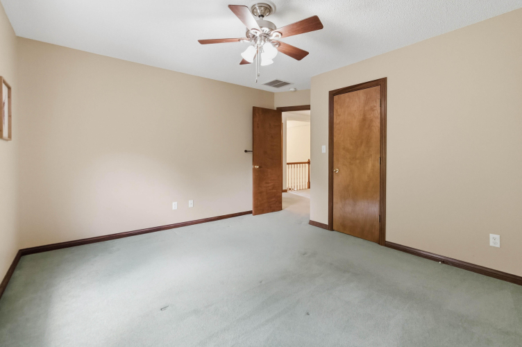 Listing Image 47