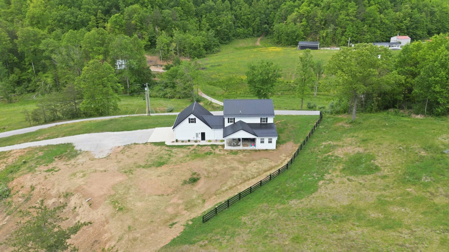 Listing Image 76