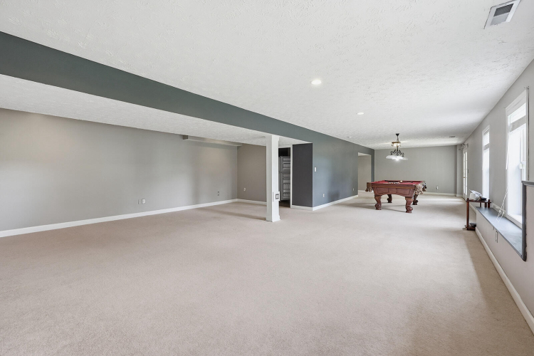 Listing Image 58