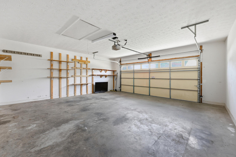 Listing Image 66