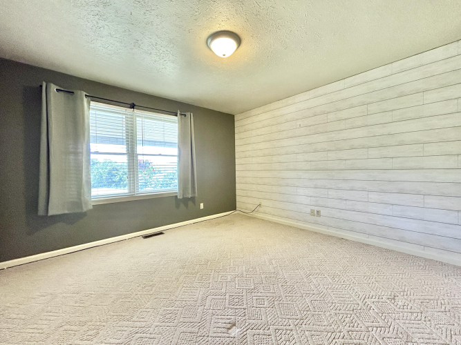 Listing Image 53
