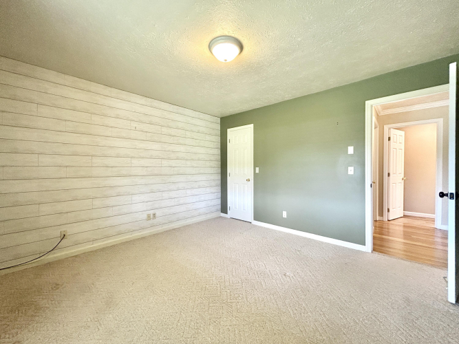 Listing Image 54