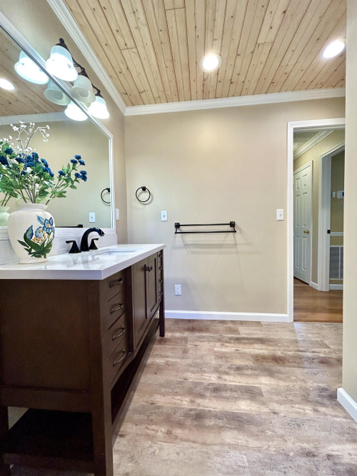 Listing Image 55