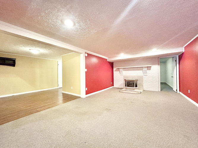 Listing Image 74