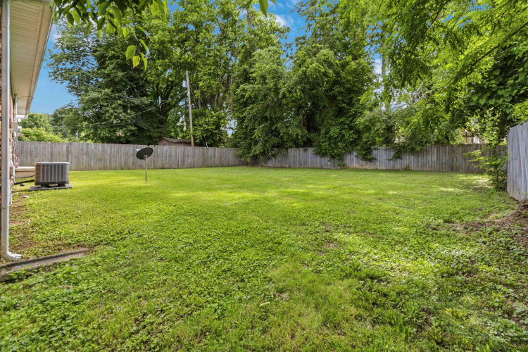 Listing Image 24