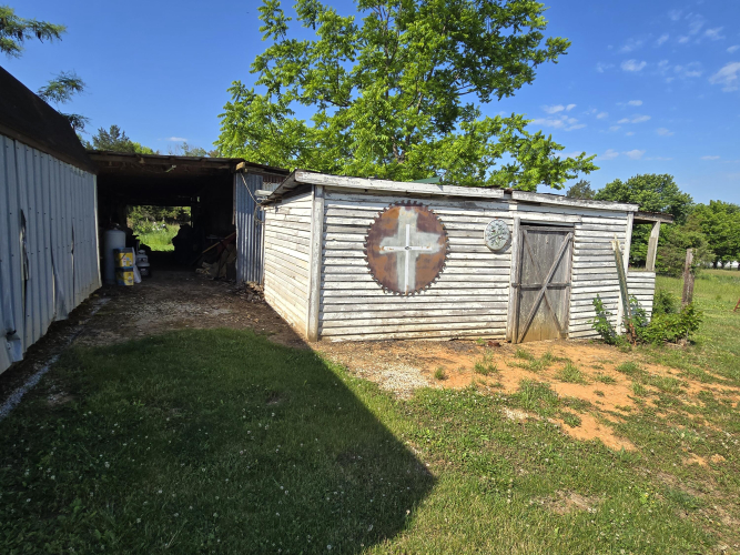 Listing Image 37