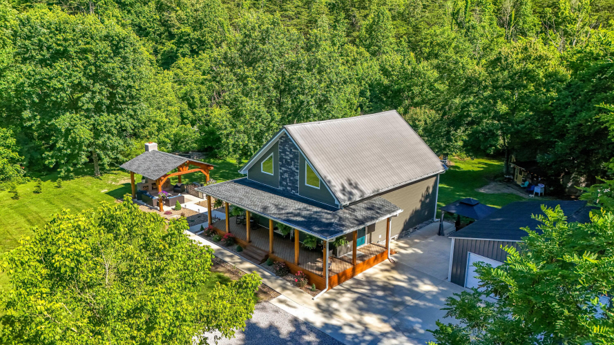 Listing Image 128