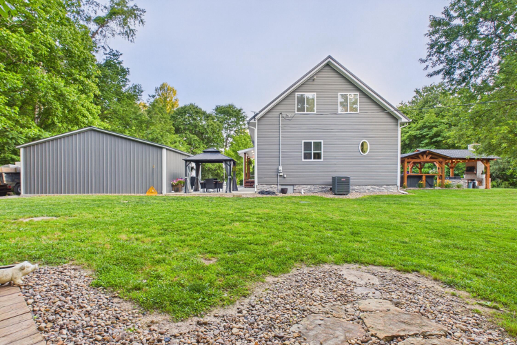 Listing Image 96