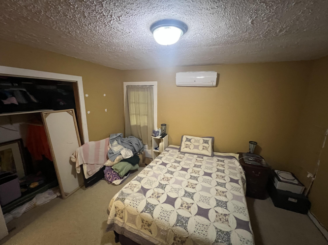 Listing Image 40