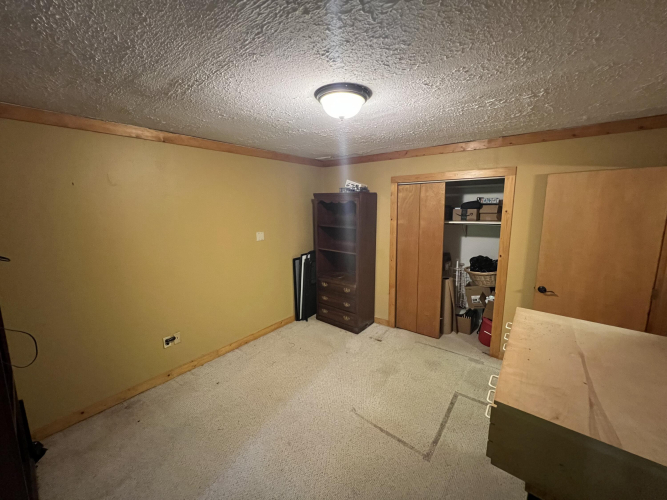 Listing Image 44