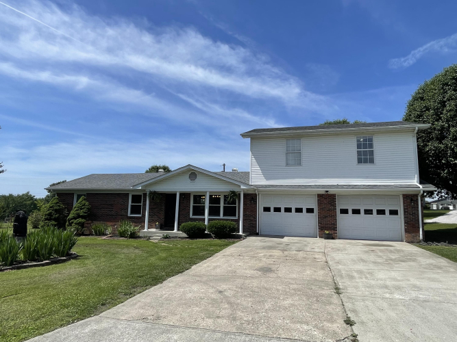 Listing Image 32