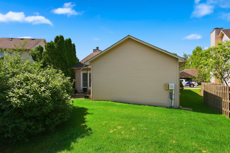Listing Image 25