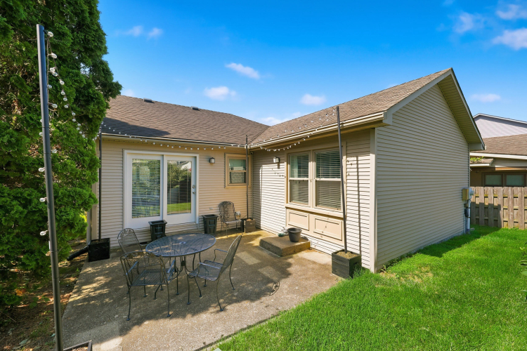 Listing Image 28