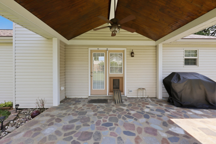 Listing Image 30