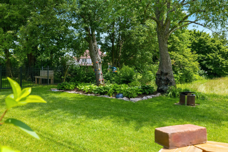 Listing Image 40