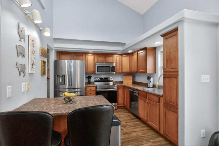 Listing Image 13