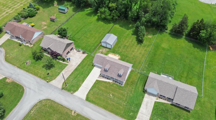 Listing Image 40