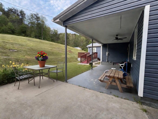 Listing Image 28