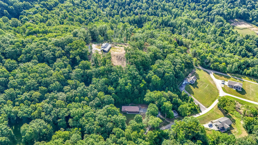 Listing Image 16