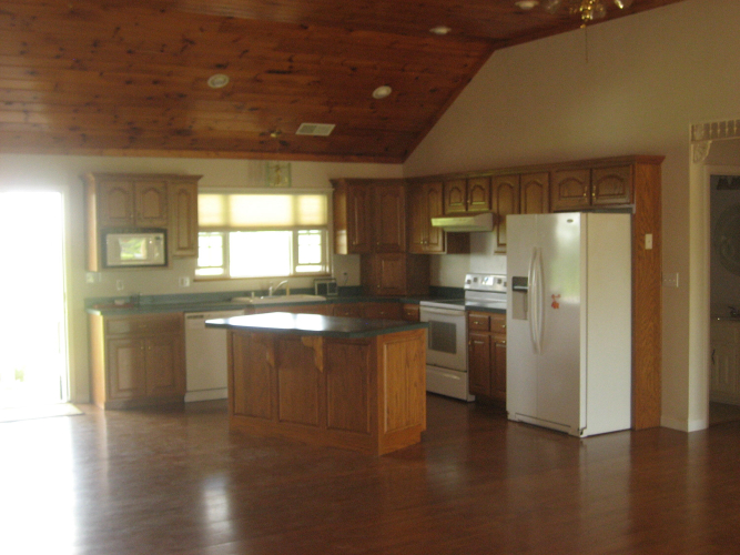 Listing Image 28