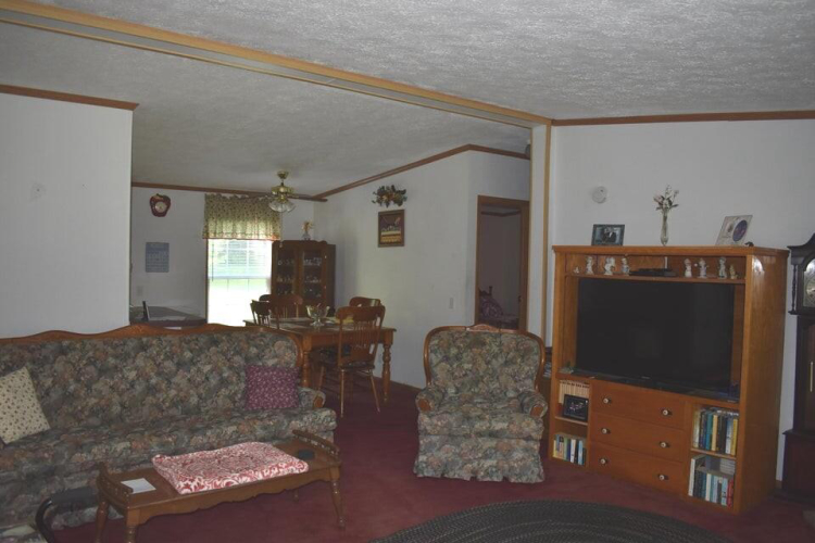 Listing Image 5