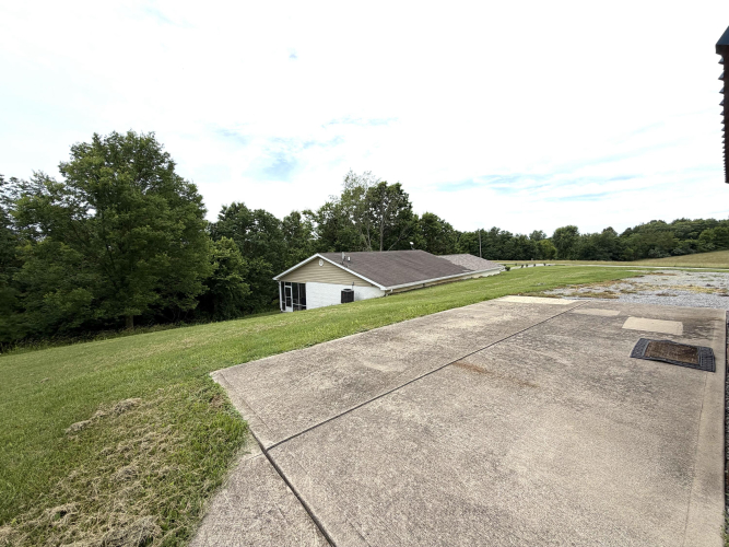 Listing Image 24