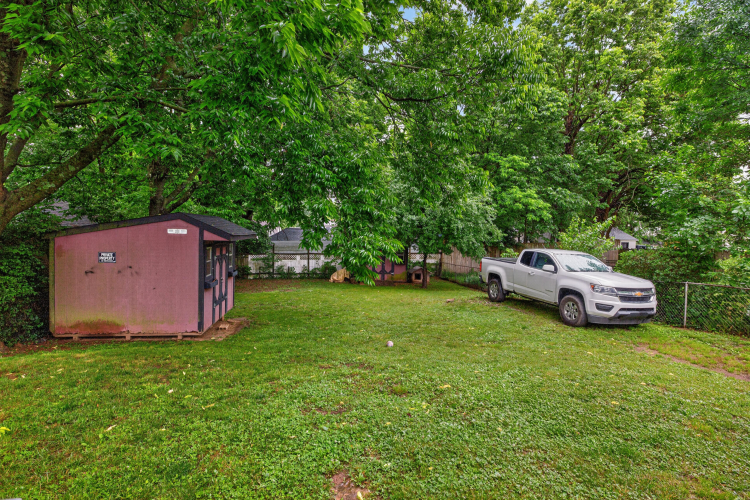 Listing Image 23