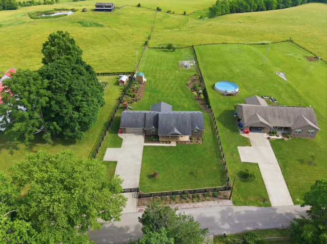 Listing Image 28
