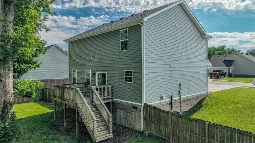 Listing Image 12