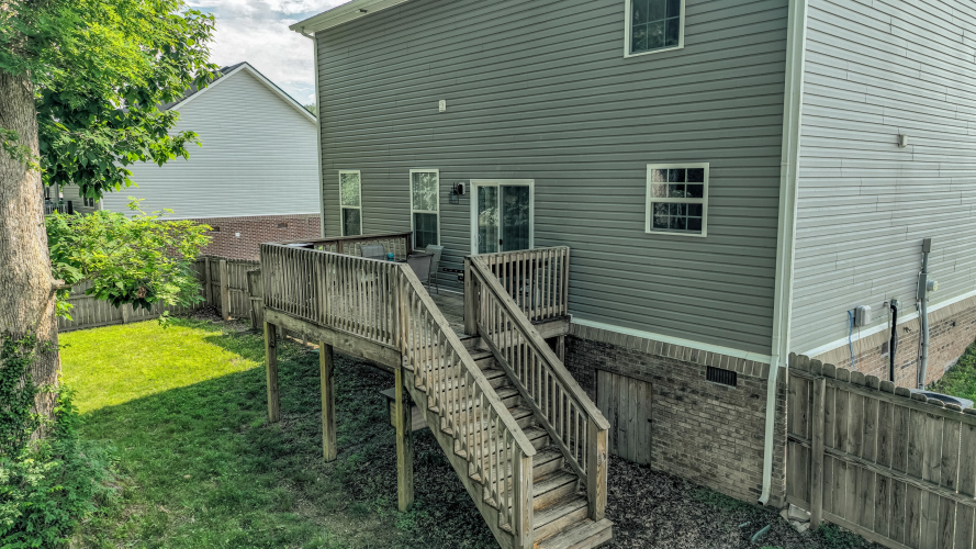Listing Image 8