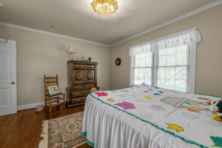 Listing Image 35