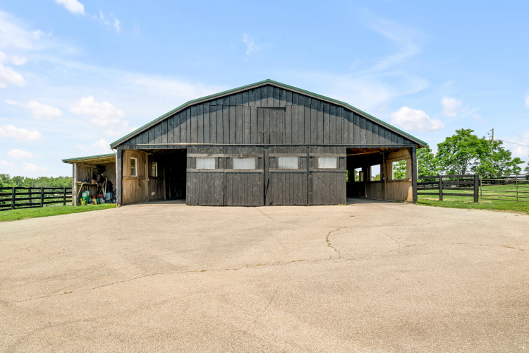 Listing Image 76