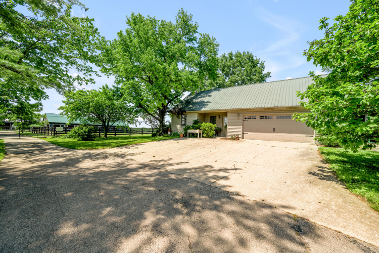Listing Image 89