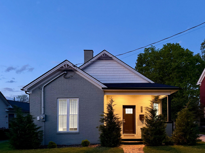Listing Image 3