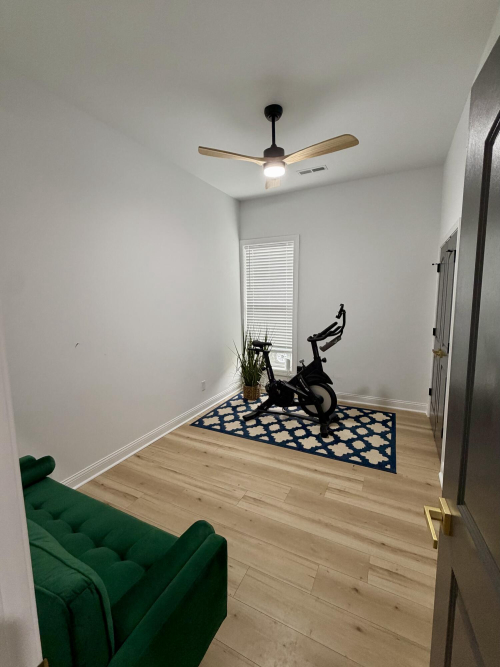 Listing Image 21