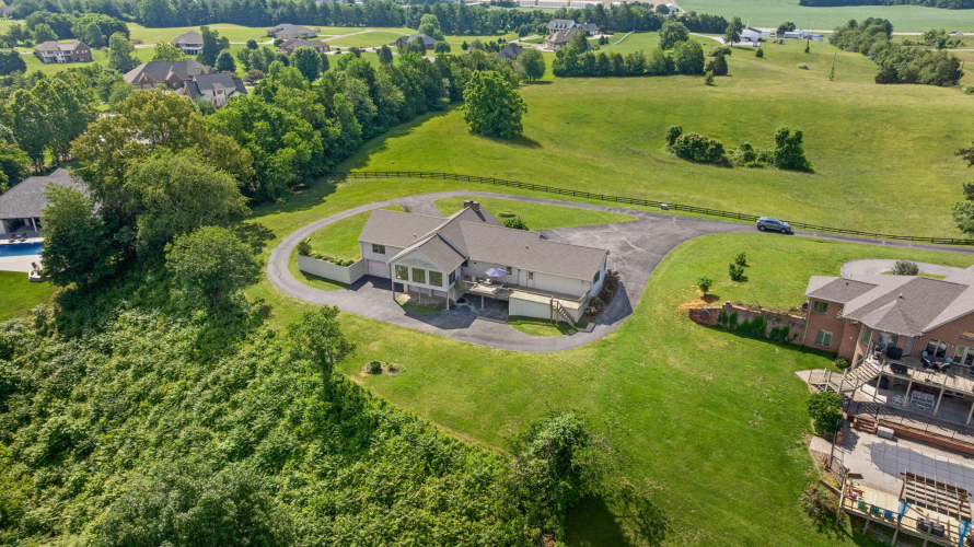 Listing Image 96