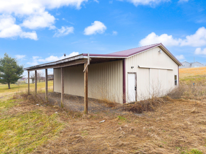 Listing Image 17