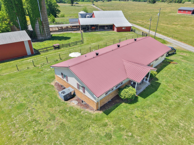 Listing Image 79