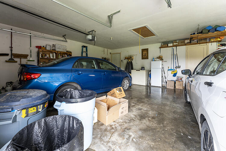 Listing Image 21