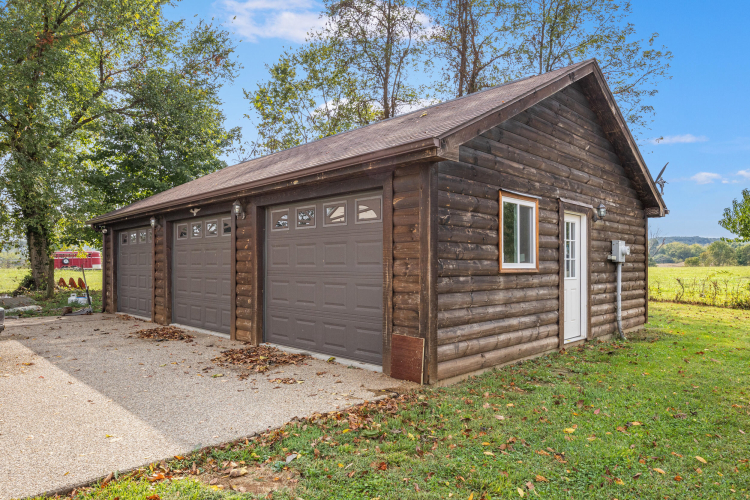 Listing Image 27
